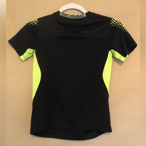 Nike Pro Combat Black and Neon Yellow Shirt - Picture 3 of 6